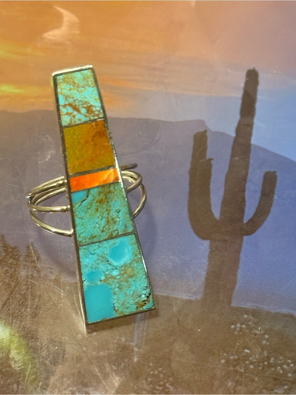 Harold Smith Native American Inlay Ring
Signed by the artist
Size 8 1/4 - Picture 8 of 11